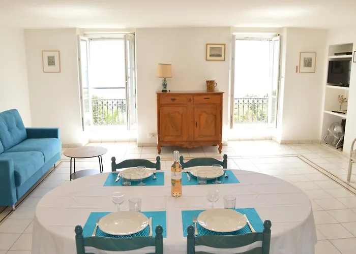 Appartement Vue Mer Proches Plages Et Congres